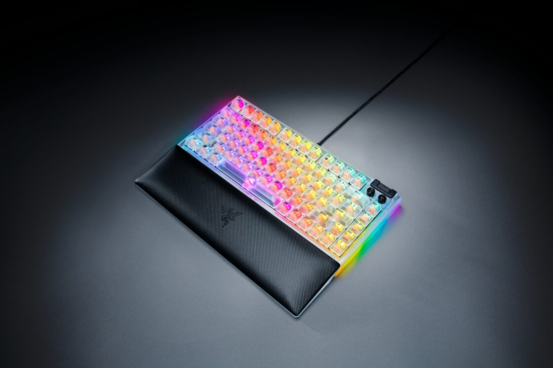 Image de Test du clavier Razer BlackWidow V4 75% Phantom White Edition